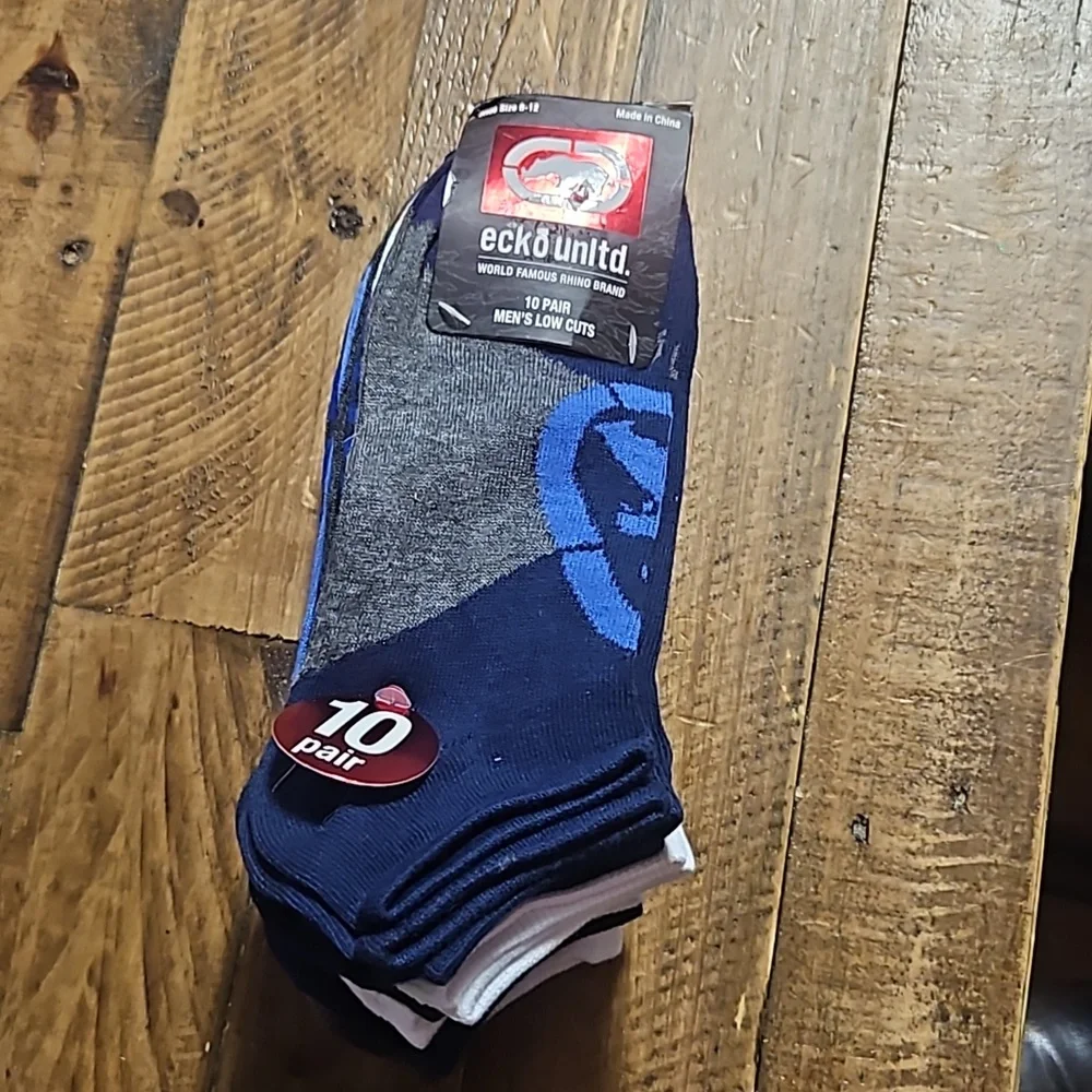 ECKO UNLTD 10 PACK LOW CUT SOCKS: NEW WITH TAGS